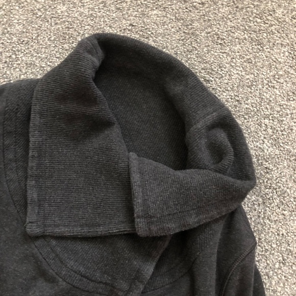 Lululemon longer jacket - Picture 6 of 8